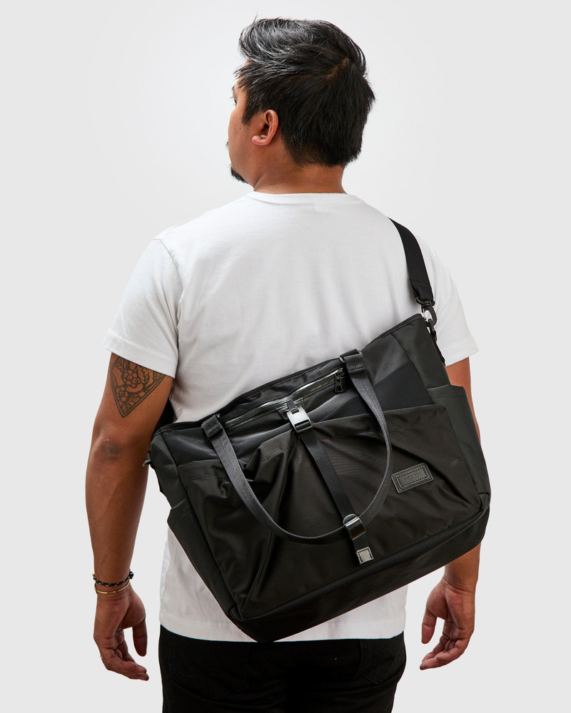 master-piece Scramble 2way Tote Bag in Black outlook