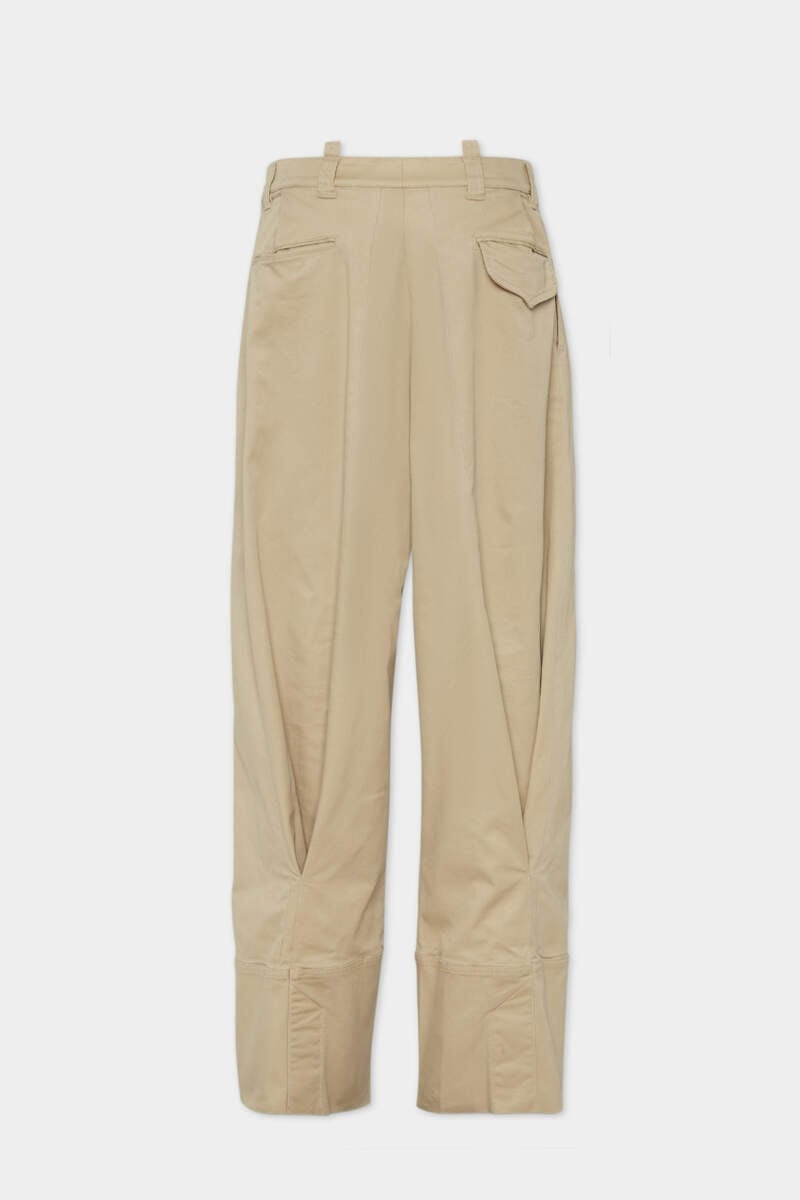 DSQUARED2 RIPPED WASHL.A. EASY PANT outlook