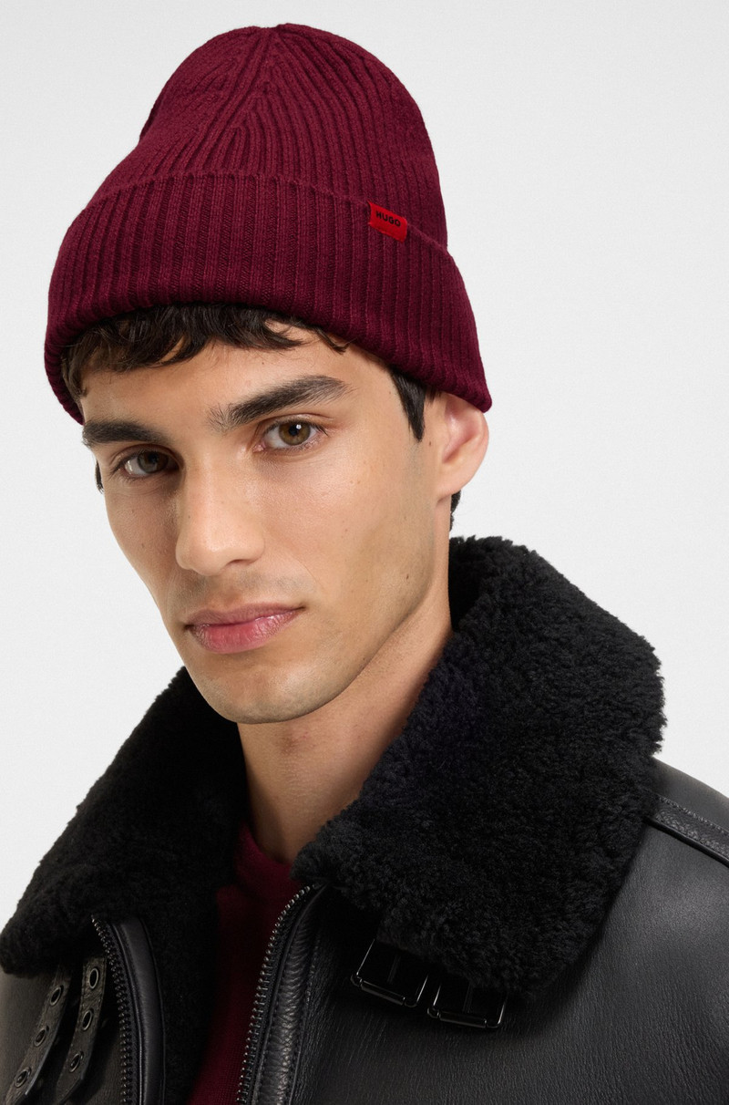 RED-LOGO BEANIE HAT IN VIRGIN WOOL 3