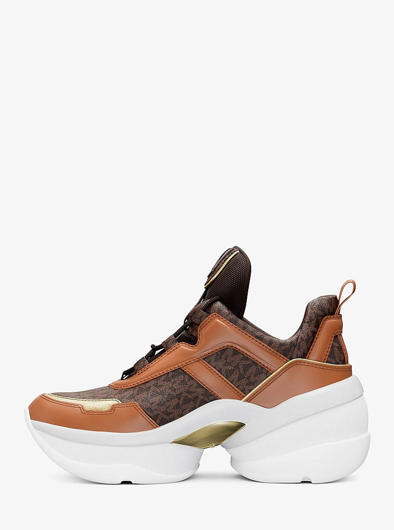 Olympia Signature Logo Trainer 3