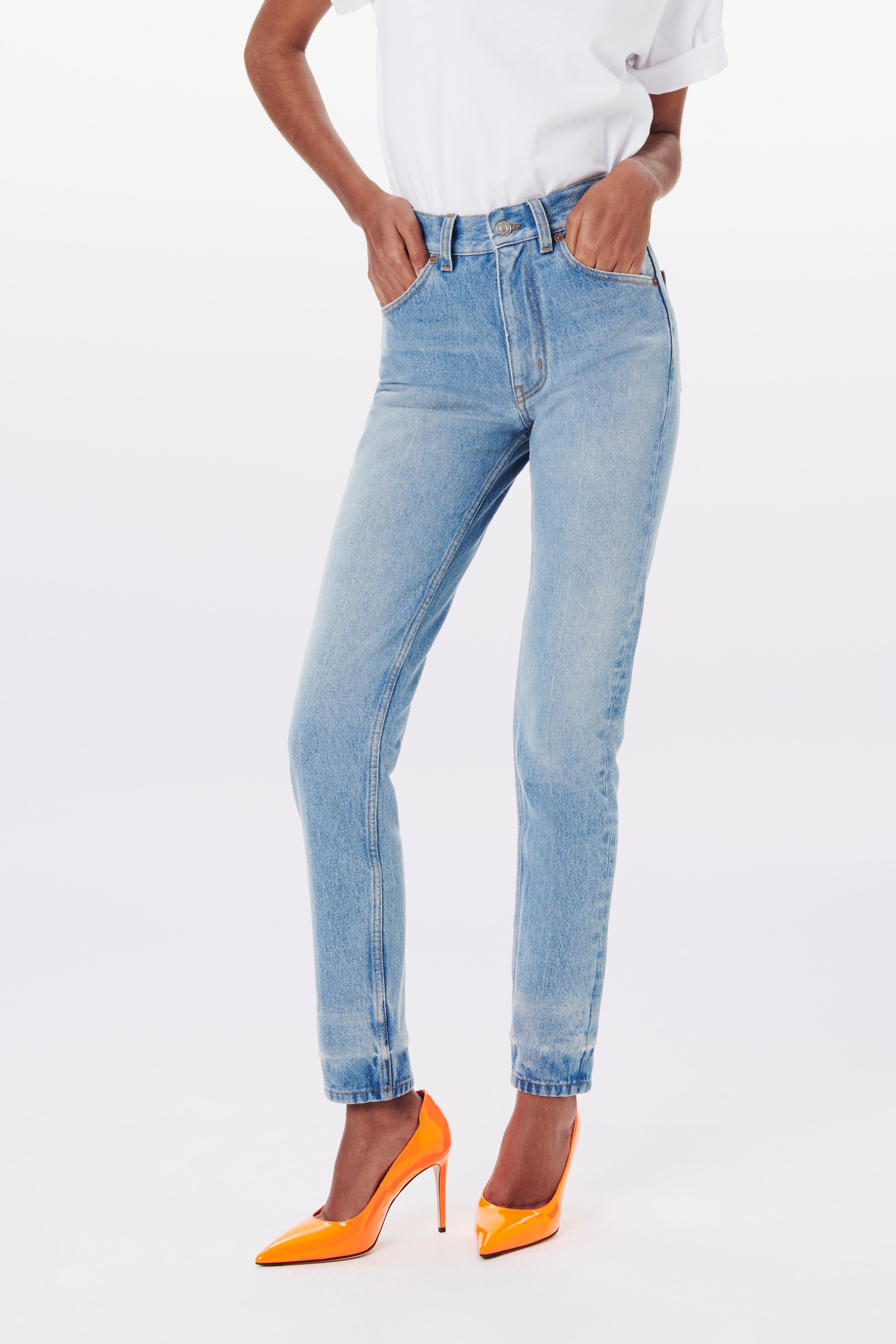 Nicola Skinny Fit Jean in California Wash - 3