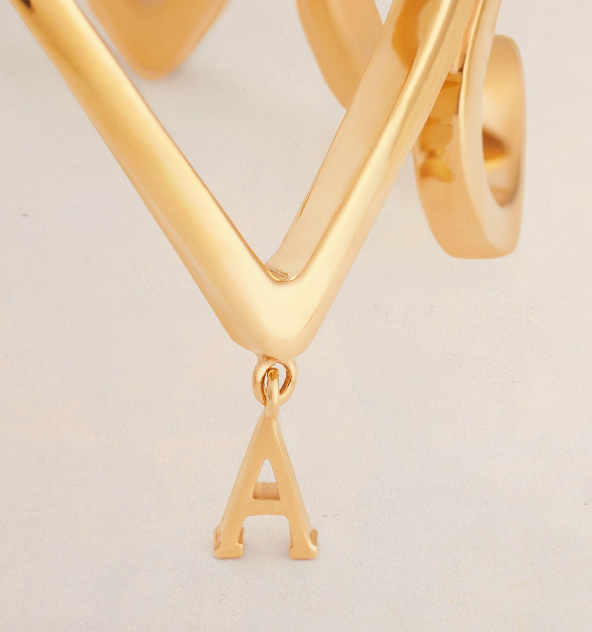 Oversize Upside Down Hearts Bracelet - 4