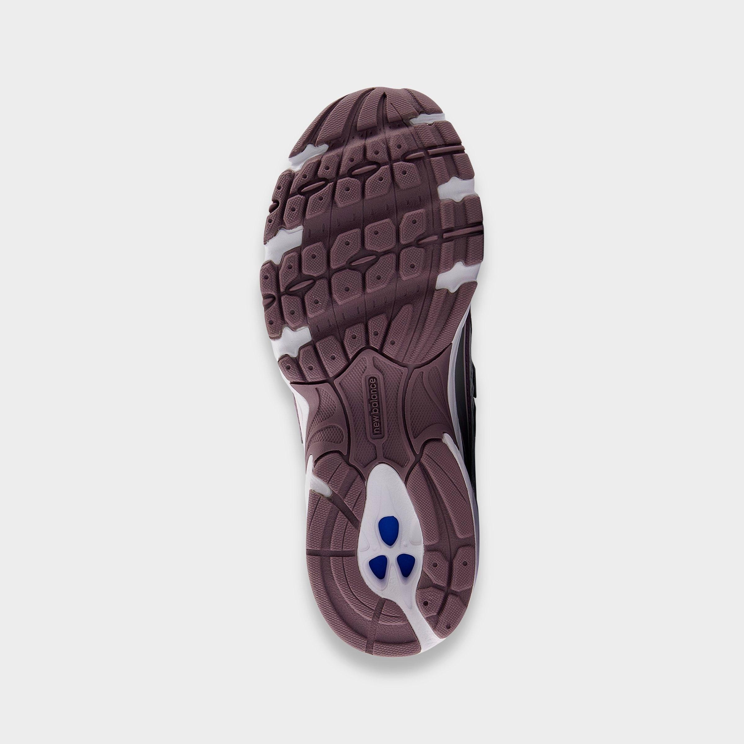Women's New Balance 740 Casual Shoes - 5
