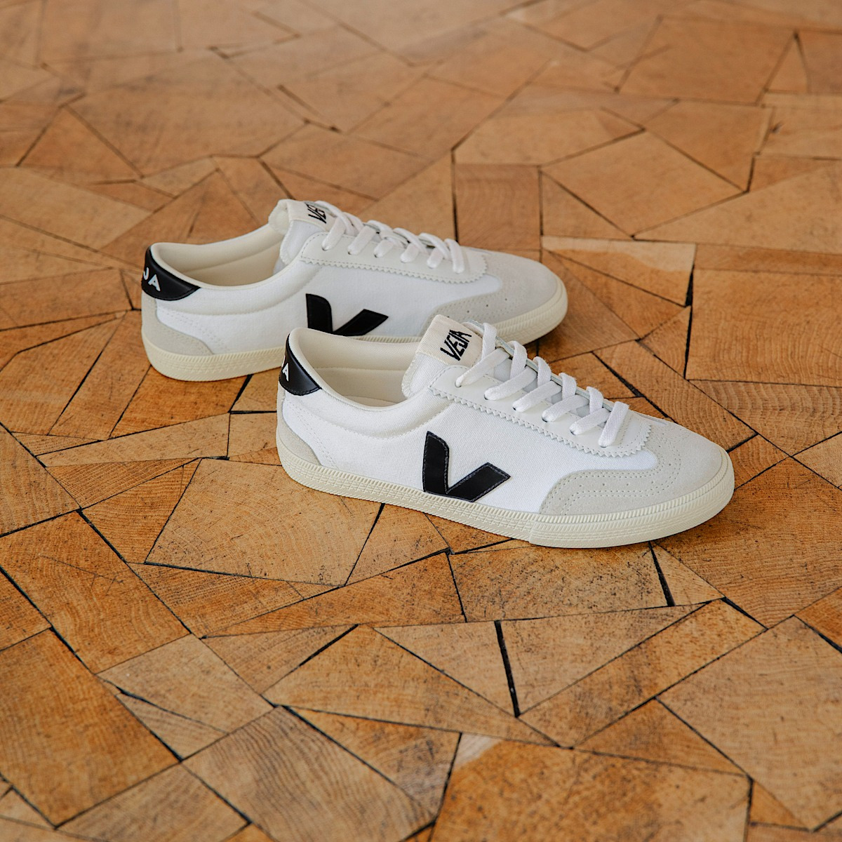 VOLLEY CANVAS WHITE BLACK - 4