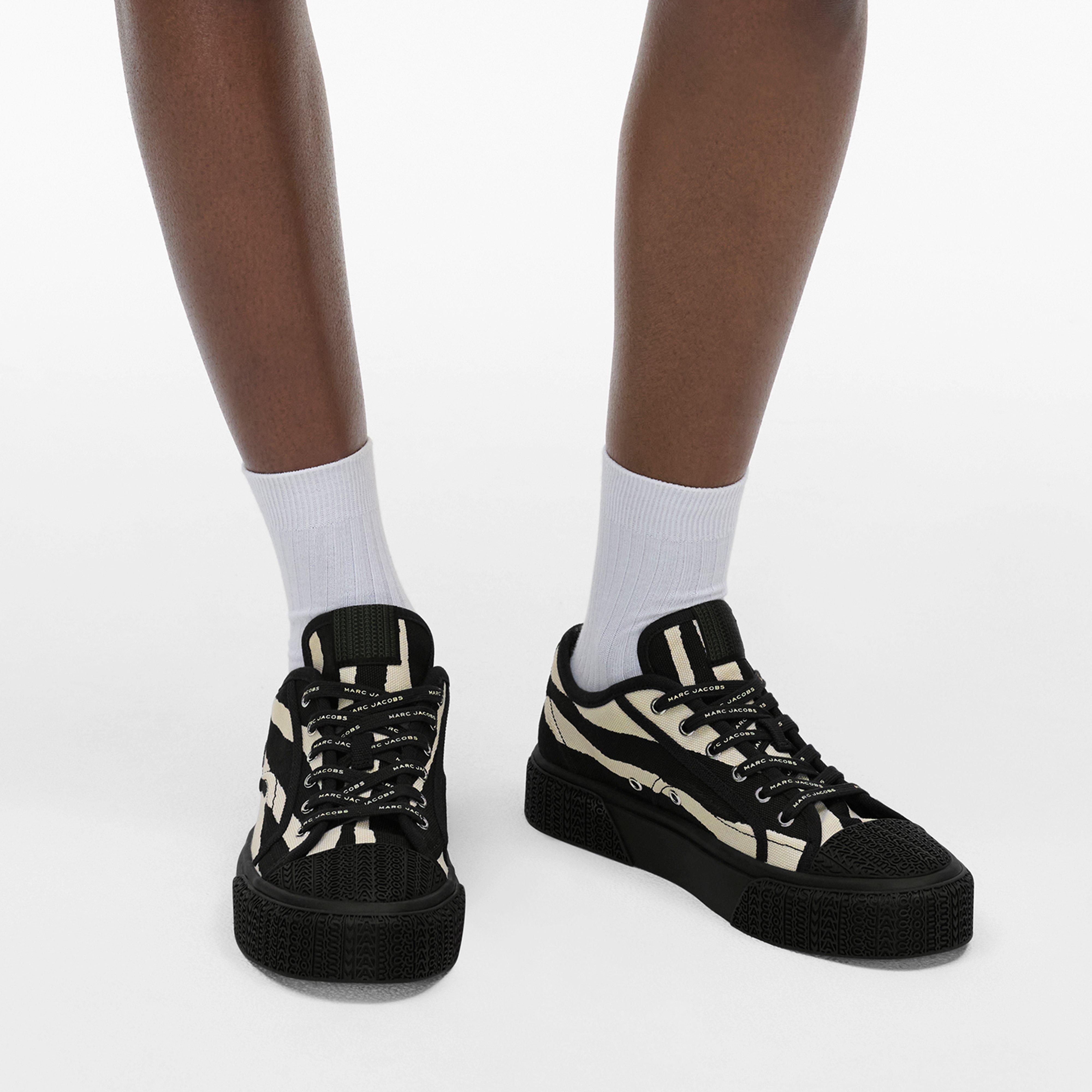 THE ZEBRA CANVAS SNEAKER - 2