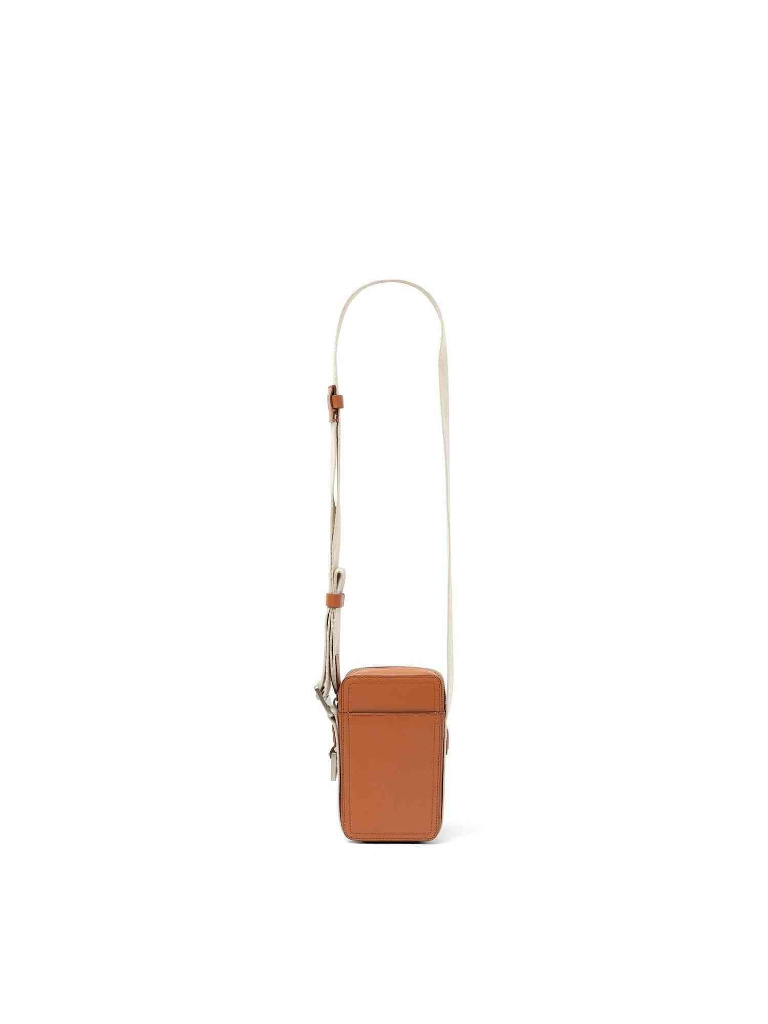 Le Cuerda Vertical Leather Bag in Light Brown 2 - 4