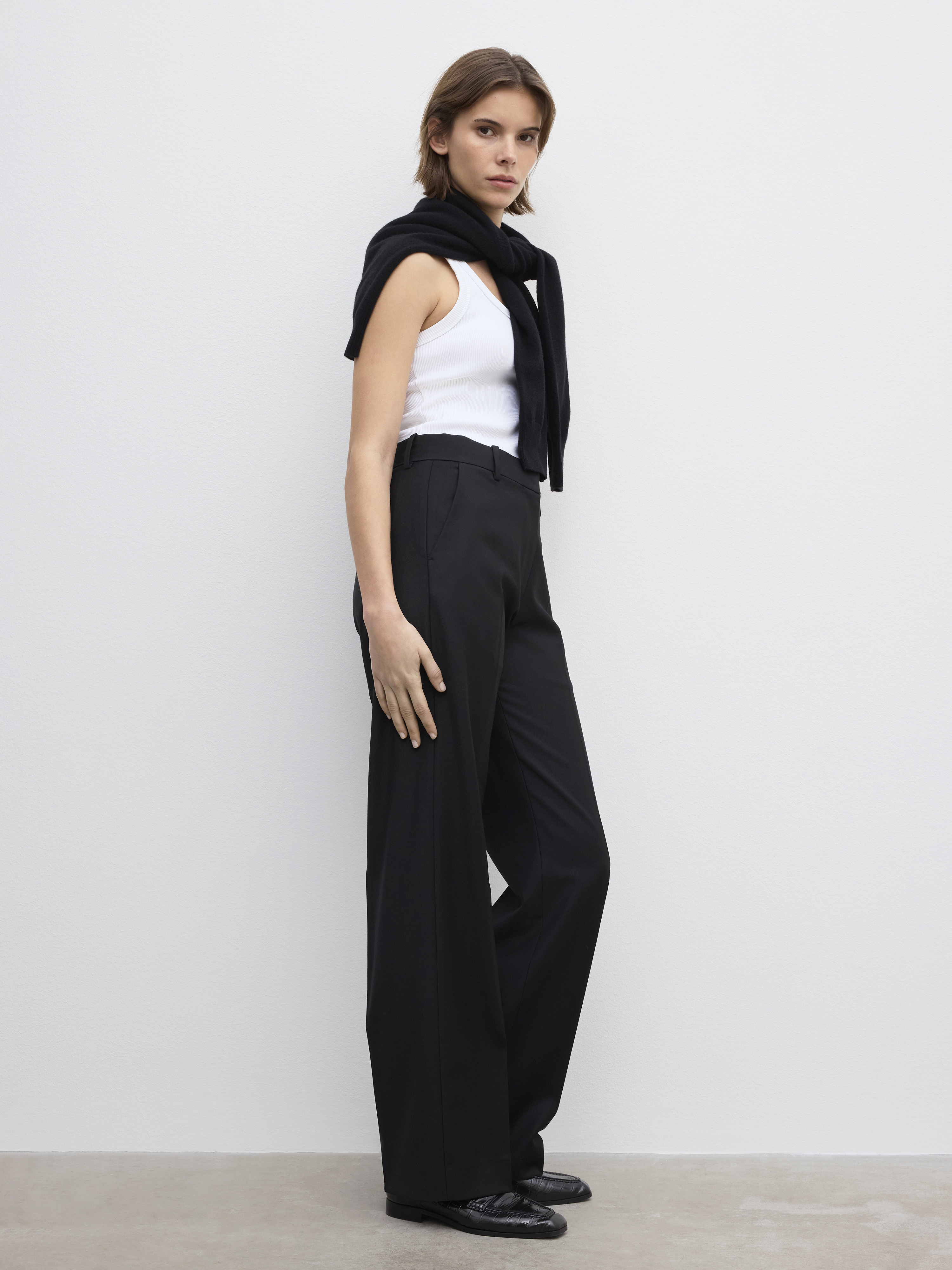 Classic Suit Trouser - 2