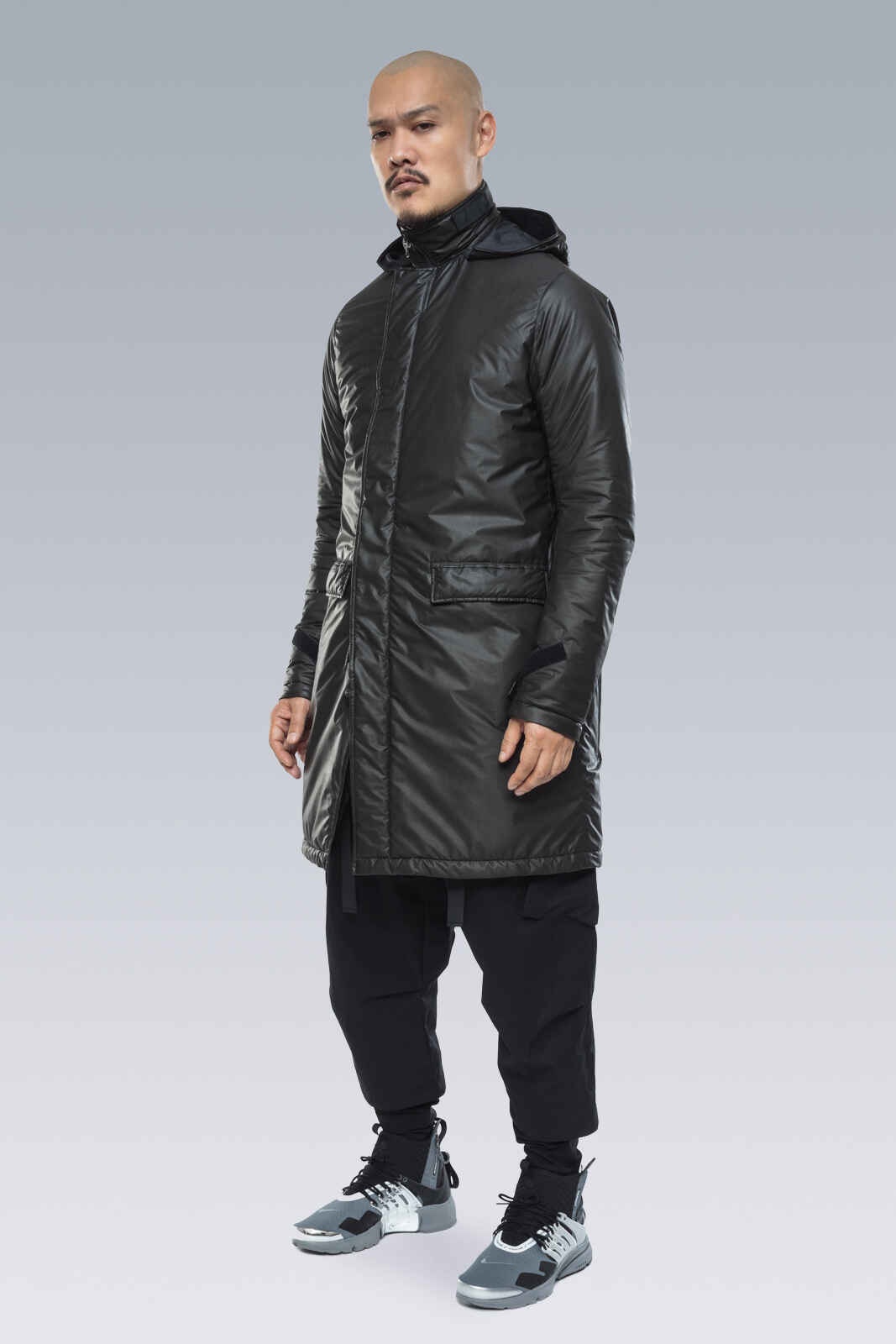 J46-FO 2L Gore-Tex Infinium™ Climashield® Coat Black - 11