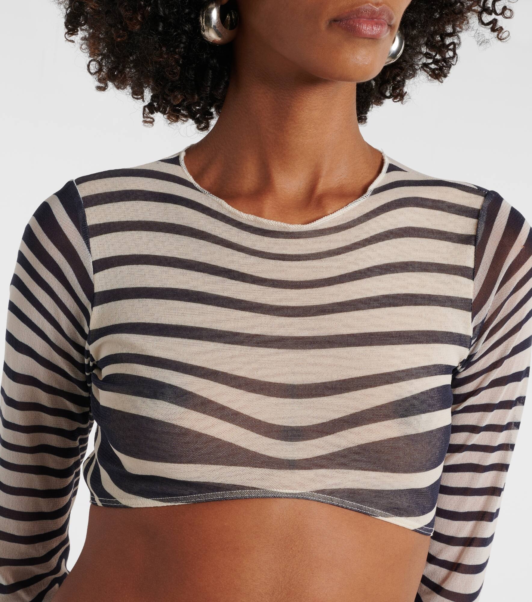 The Navy Blue Body Morphing cropped top - 4