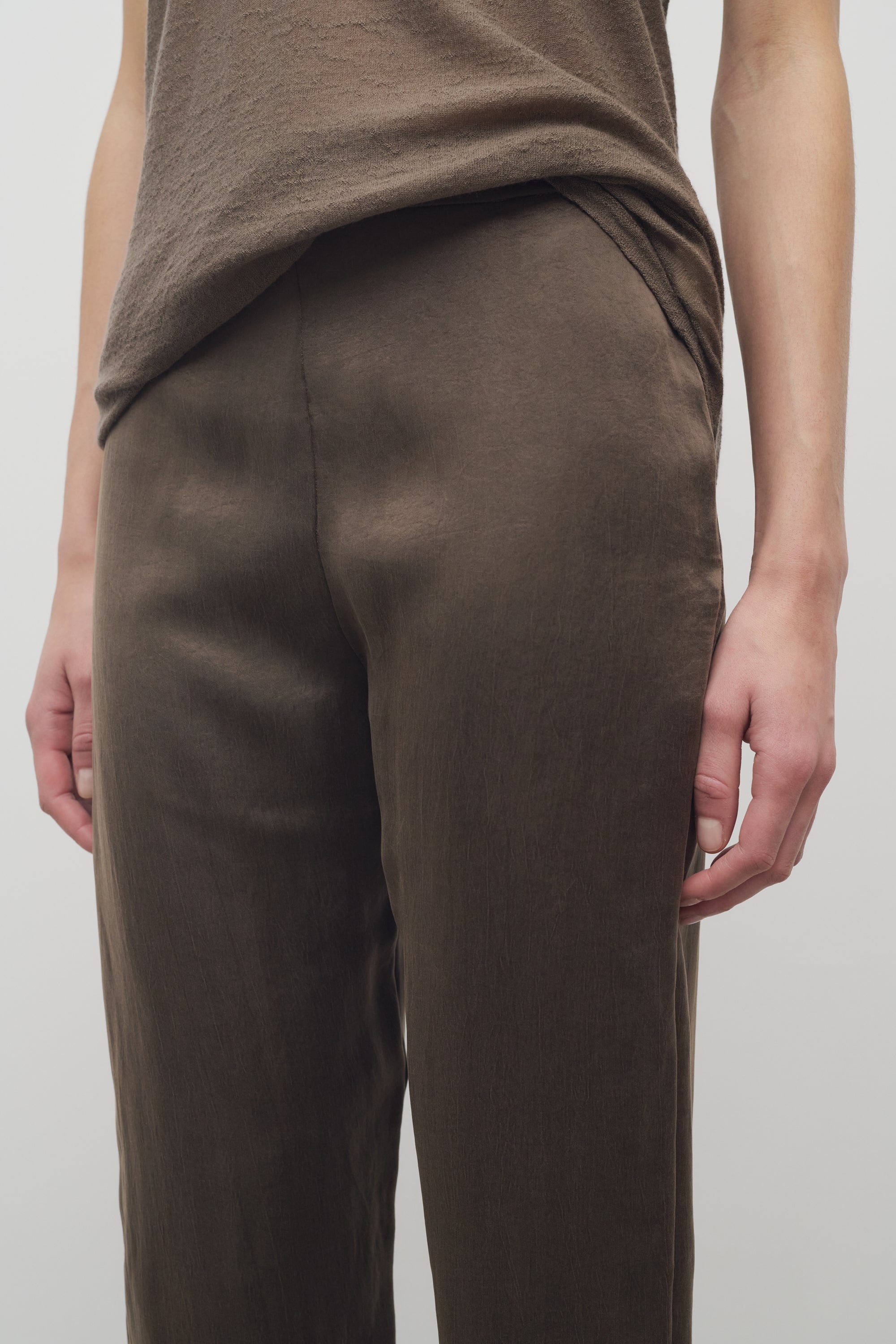 Miros Pant in Cupro - 6