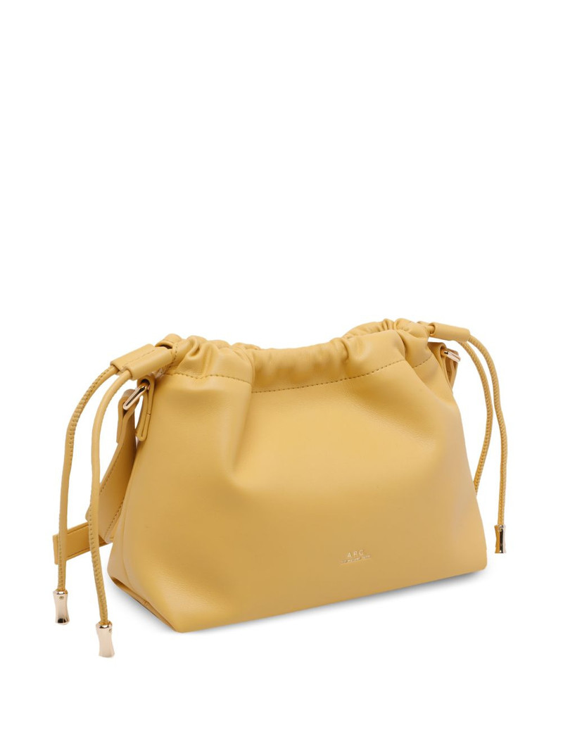 magnetic-fastening cross body bag 3