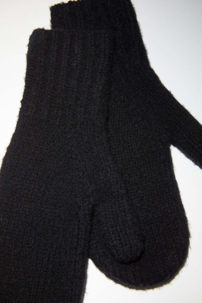 Wool blend mittens - All black 3