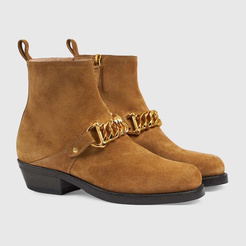 GUCCI Women's ankle boot with chain outlook