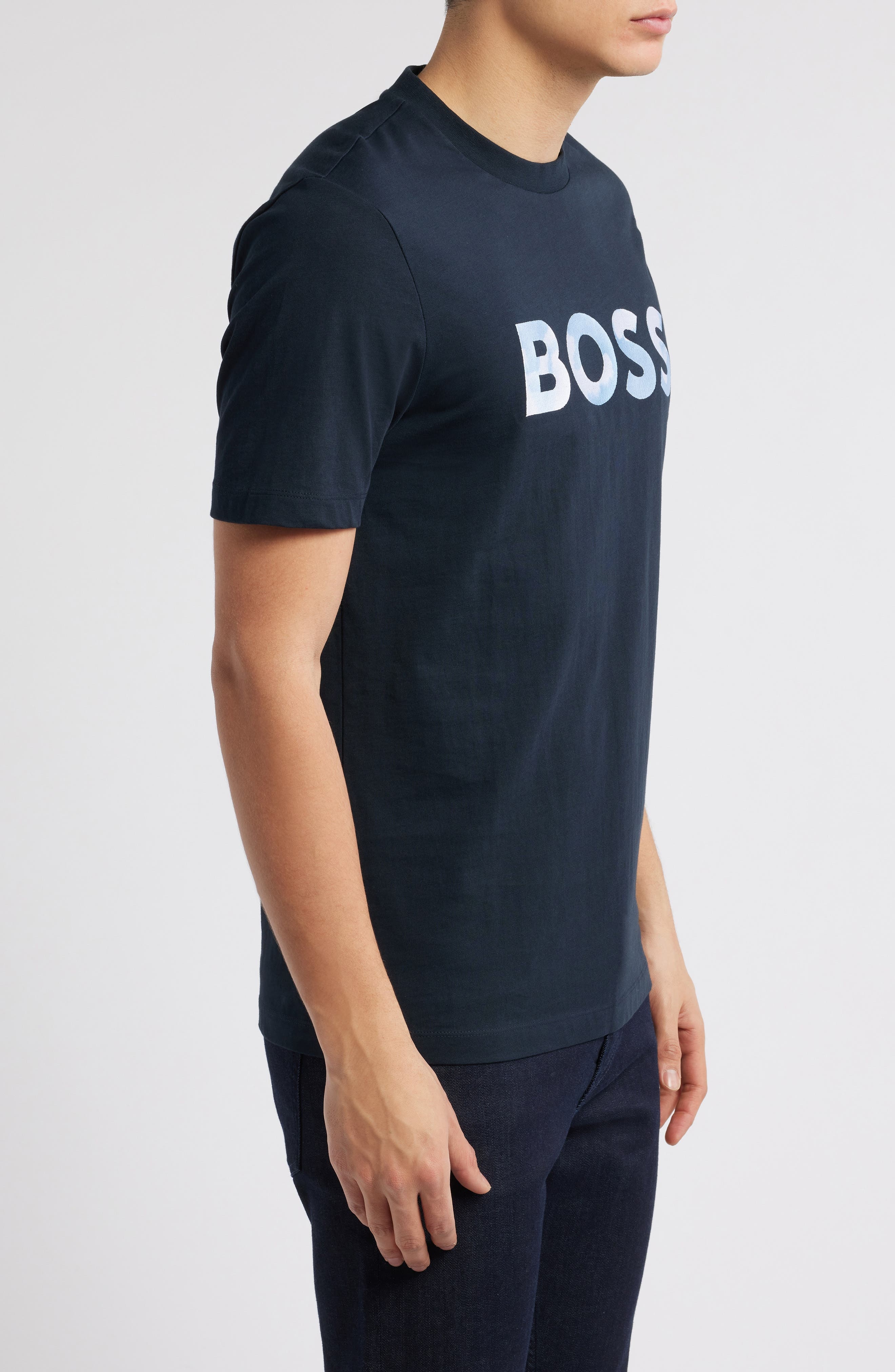 BOSS Thompson Logo Graphic T-Shirt in Dark Blue at Nordstrom - 3