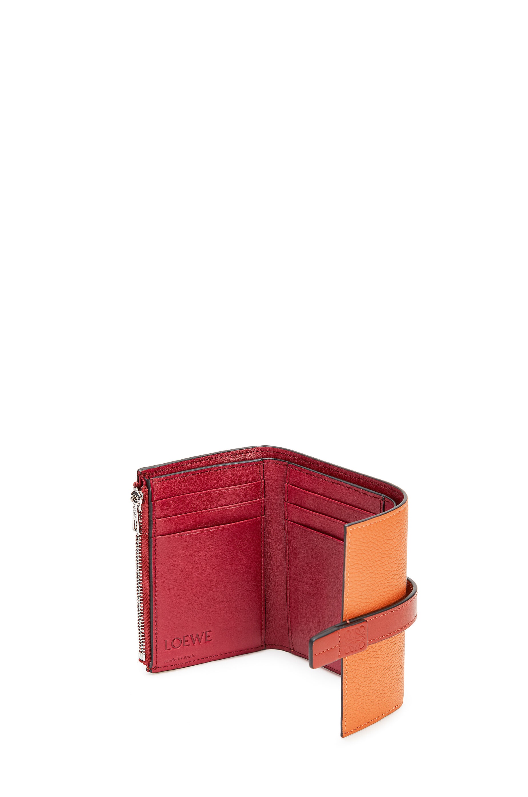 Small vertical wallet in soft grained calfskin - 2