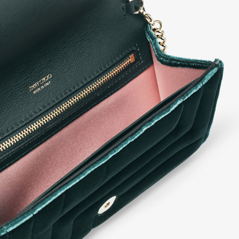 Avenue Wallet with Chain
Dark Green Avenue Velvet Wallet with Chain 4