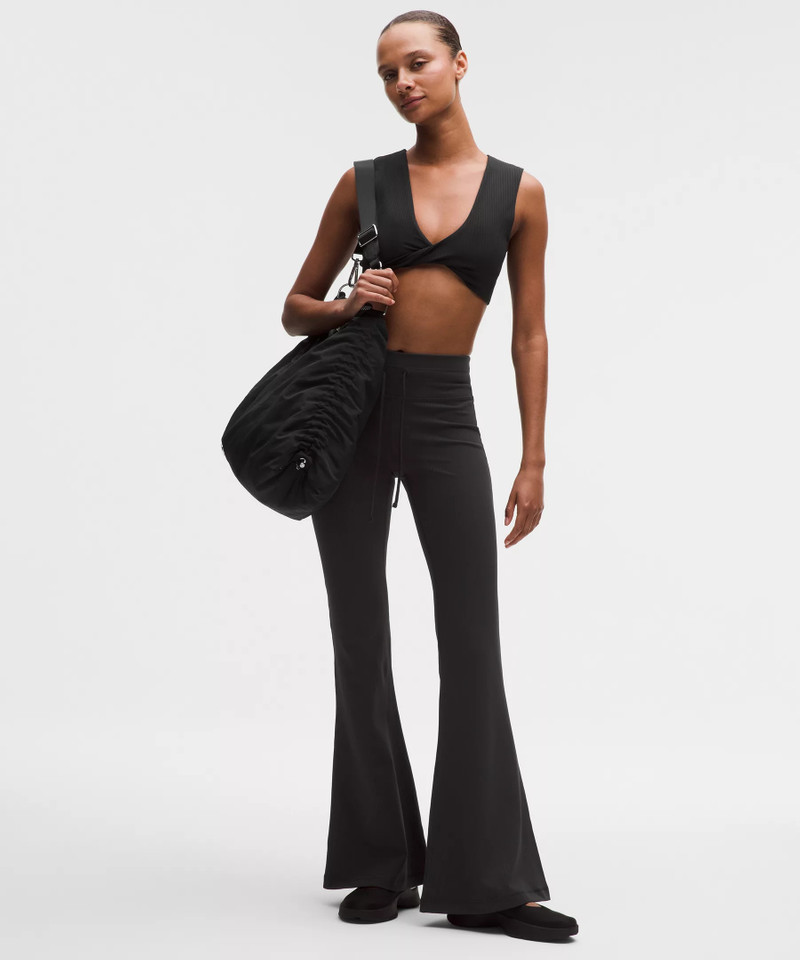 Ribbed Nulu Twist-Front V-Neck Bra *Light Support, B/C Cup 3
