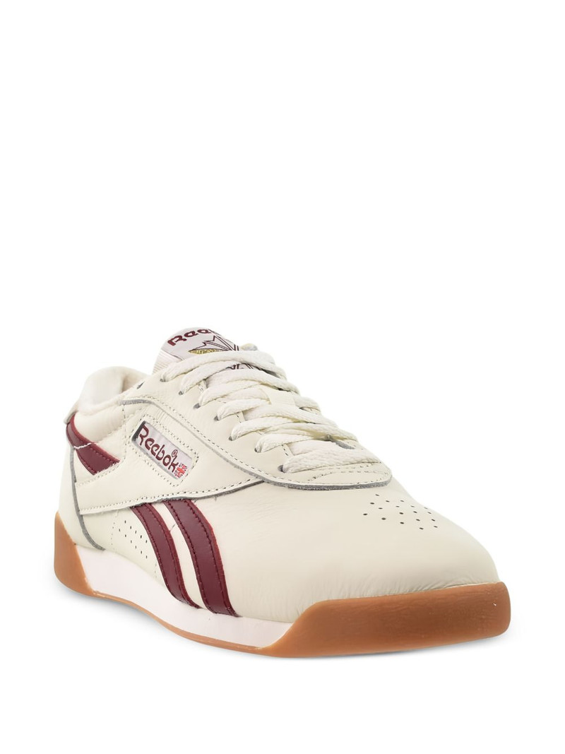 Reebok Freestyle sneakers outlook