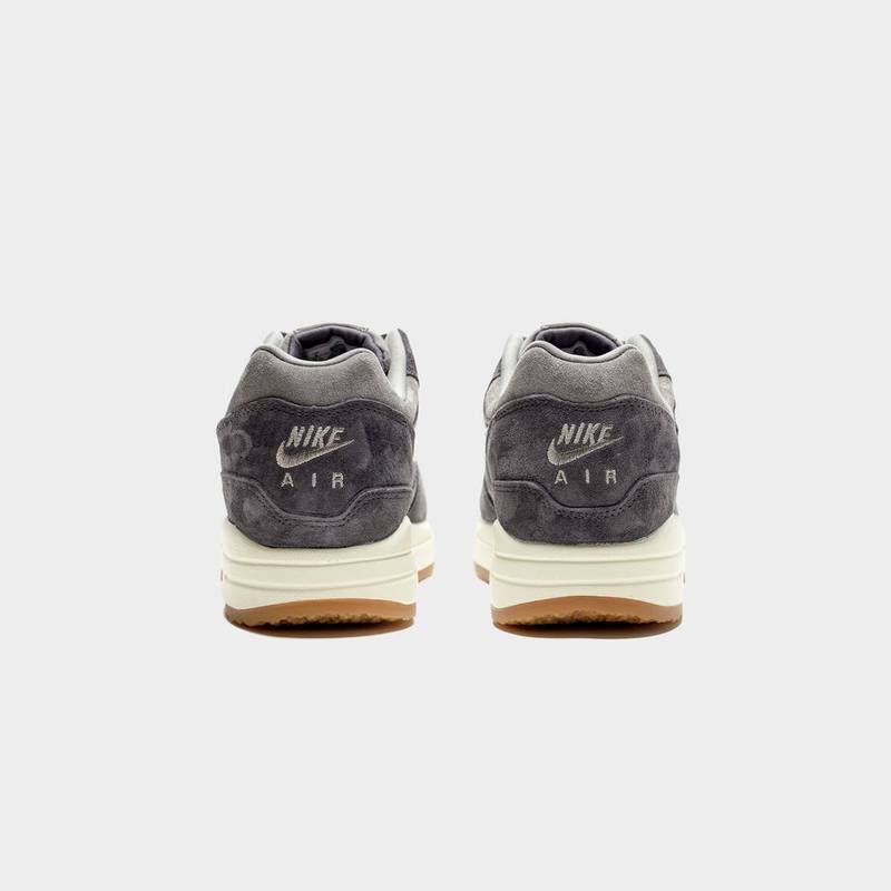 Nike AIR MAX 1 PRM "GREY CREPE" outlook
