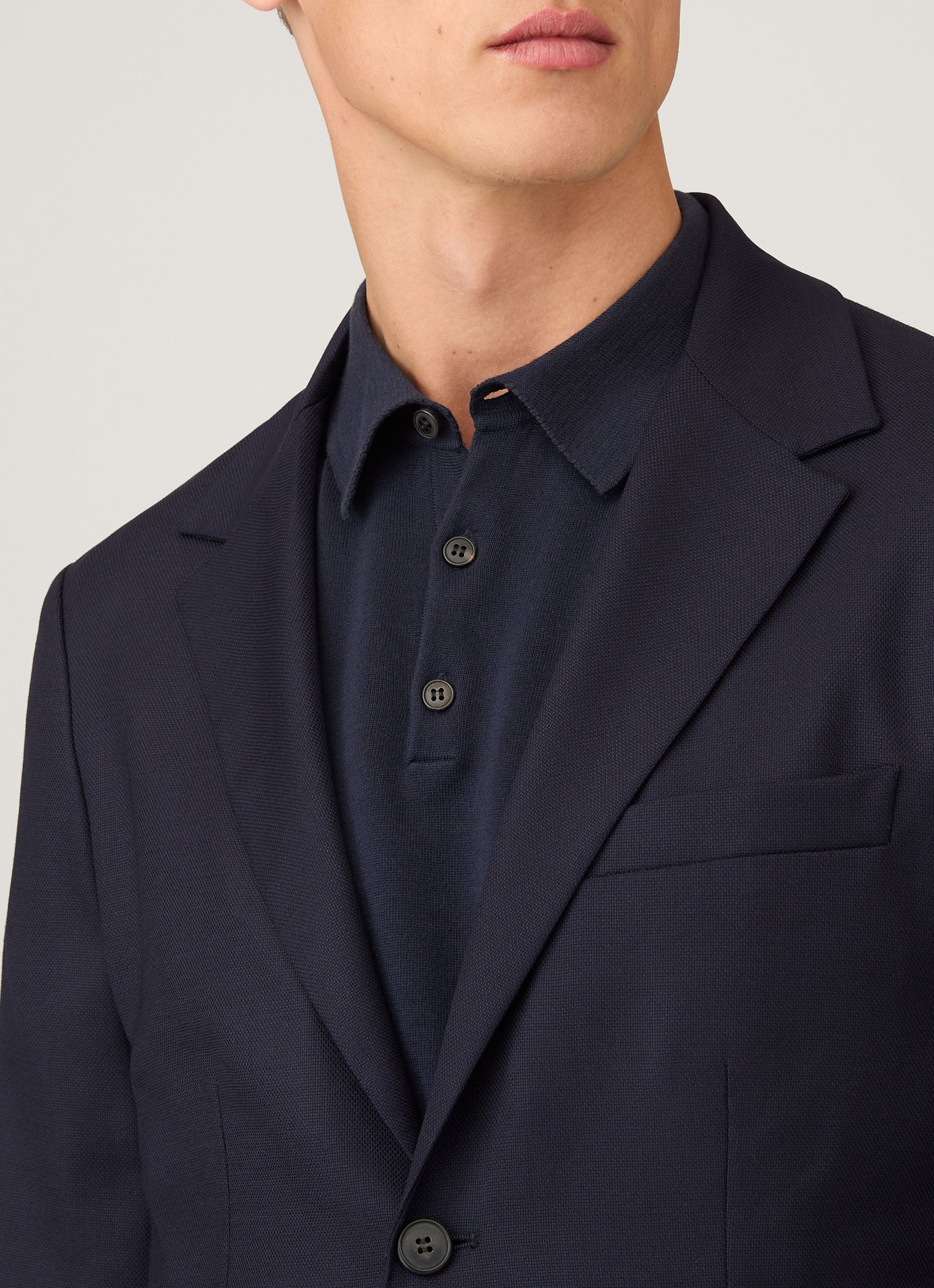 Lightweight Travel Wool Blazer - 6