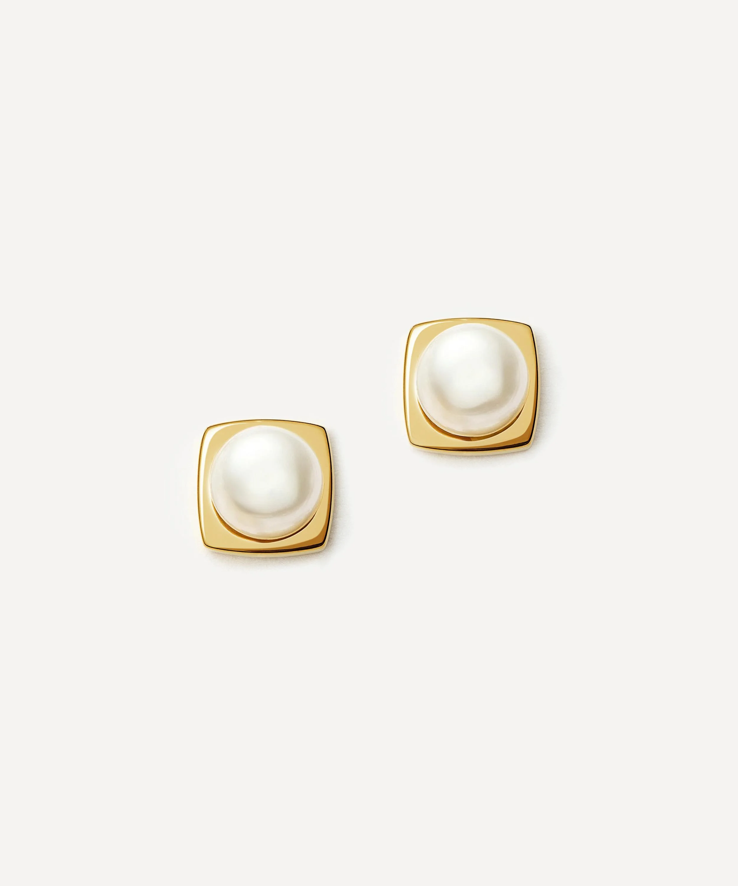 18ct Gold-Plated Vermeil Silver Button Pearl Square Stud Earrings - 1