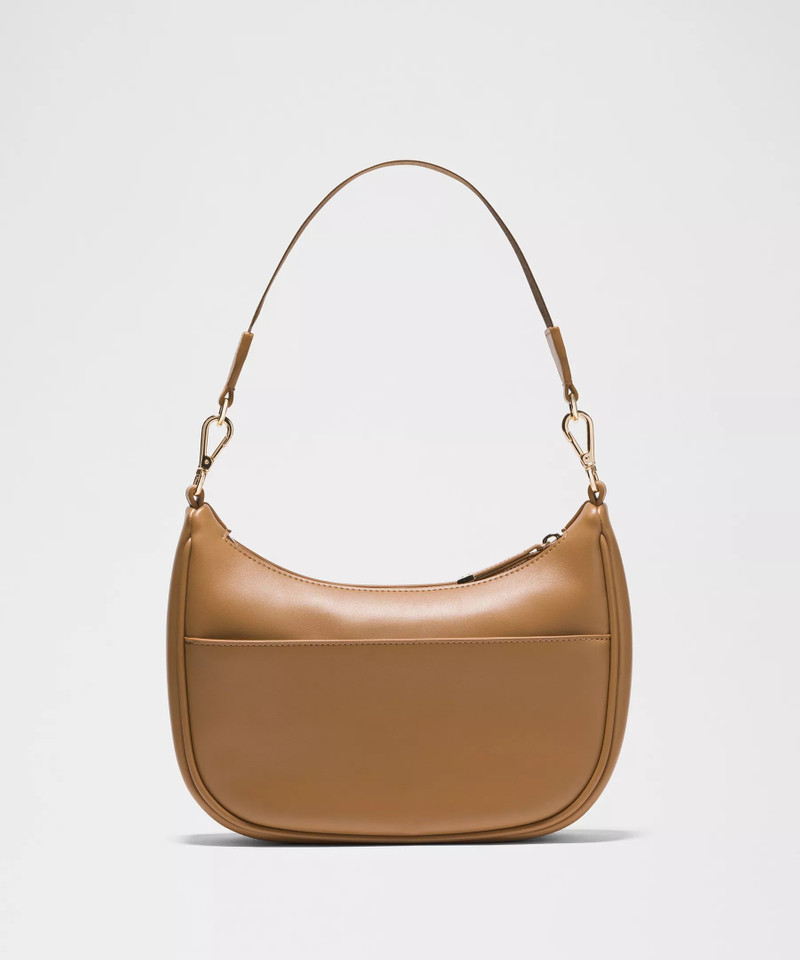 City Essentials Small Shoulder Bag 3L *Smooth Leather Alternative 3
