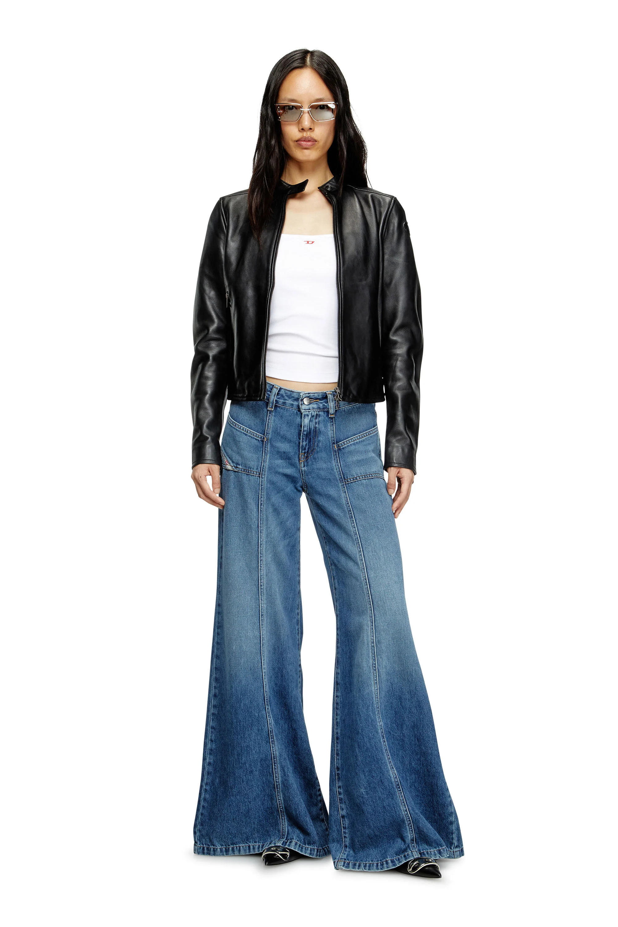 FLARE JEANS D-AKII 09M56 - 2