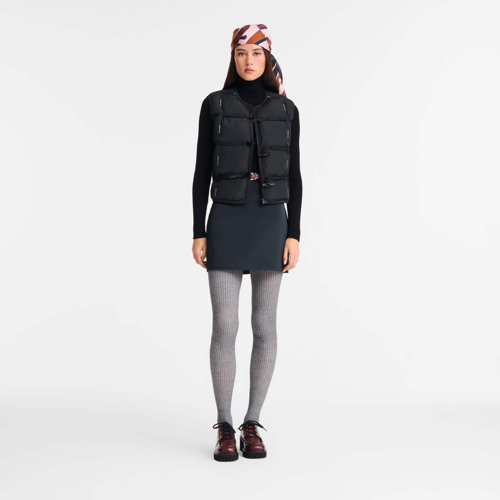 Sleeveless cardigan Black - Quilted techno-taffeta - 2