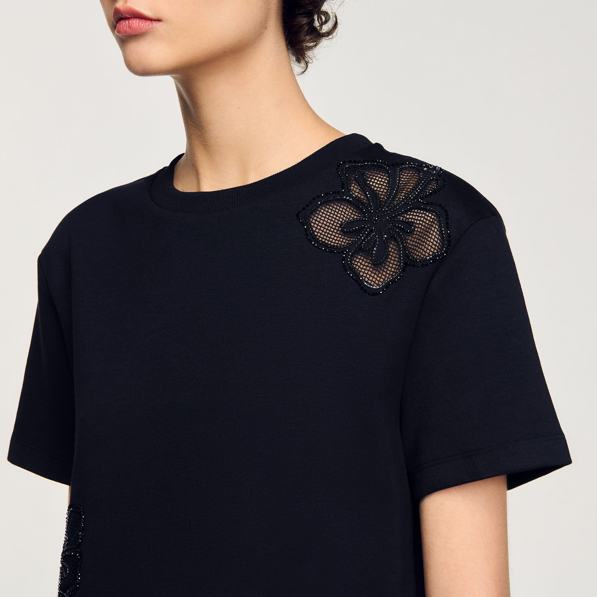 FLORAL EMBROIDERY T-SHIRT - 3