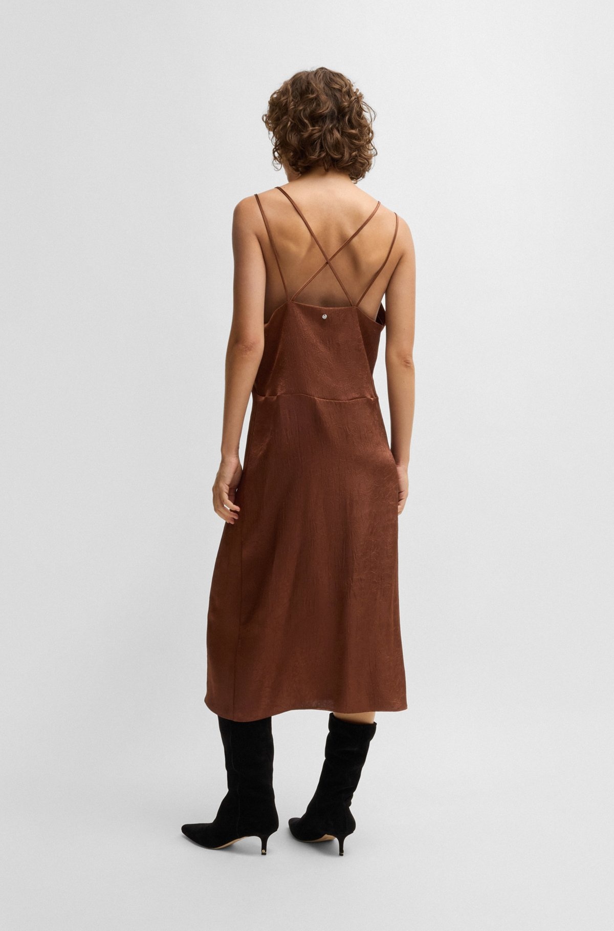 STRAPPY DRESS IN CRINKLE SATIN - 4