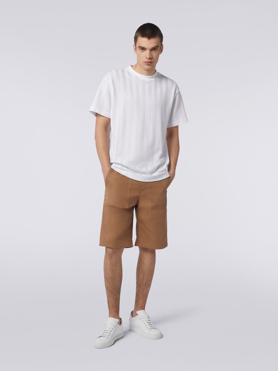 Crew-neck T-shirt in chevron viscose and cotton - 2