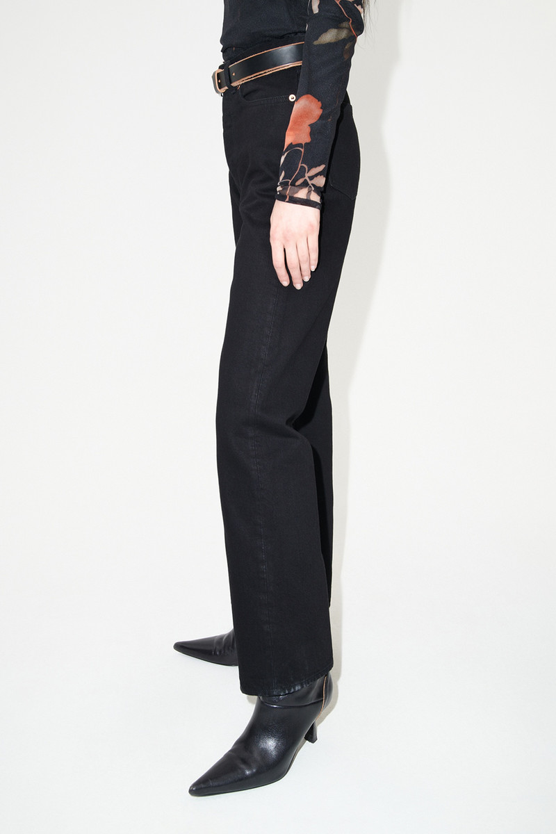 Linear Cut Black Selvedge 5