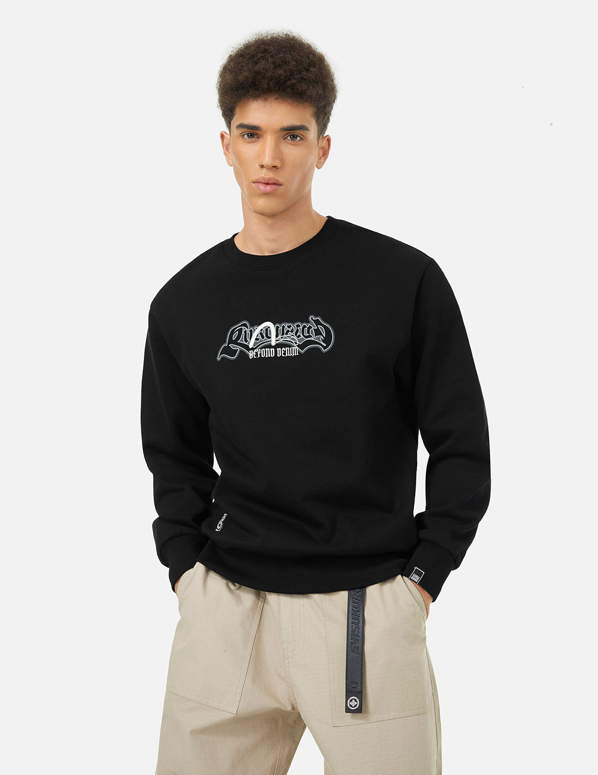 Yatagarasu Embrodiery Relax Fit Sweatshirt - 4