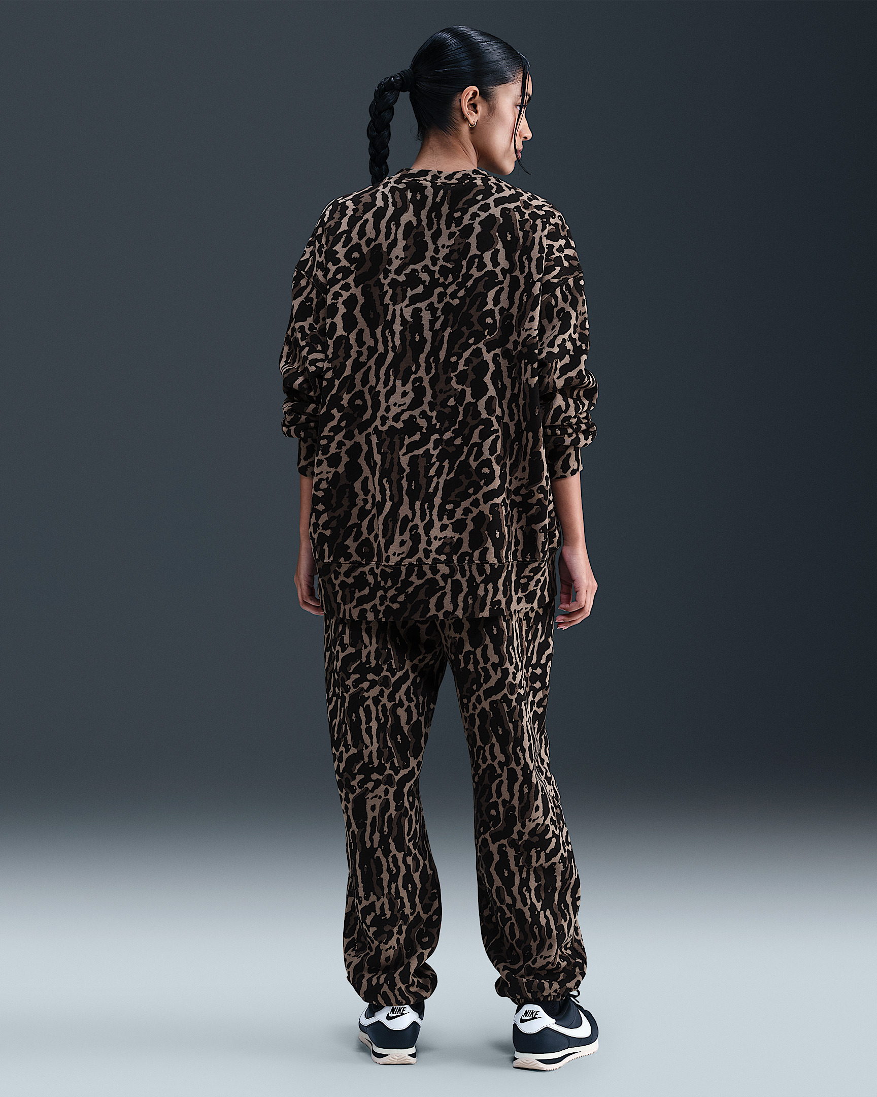 Nike Sportswear Phoenix Fleece Women's High-Waisted Oversized Printed Sweatpants - 4