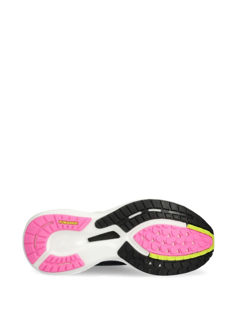 Deviate Nitro trainers 5