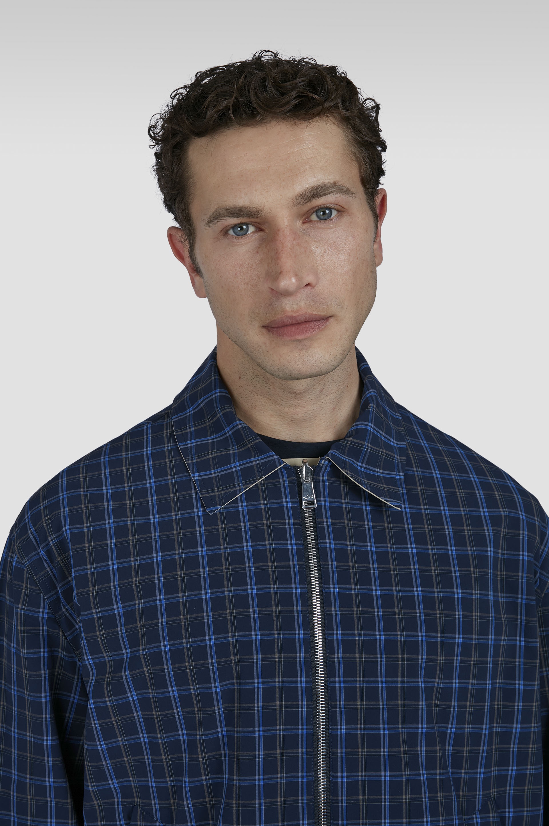 REVERSIBLE JACKET WITH PLAID PATTERN - 4