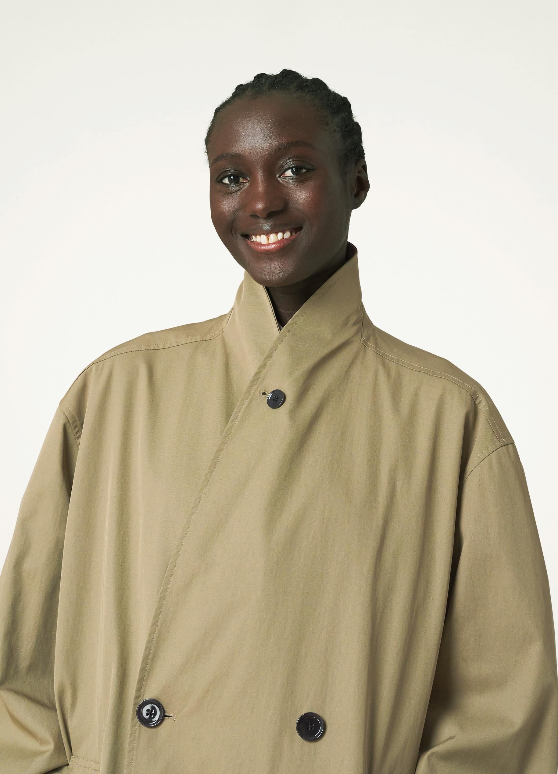WRAP COLLAR TRENCH
WR COTTON GABARDINE - 8