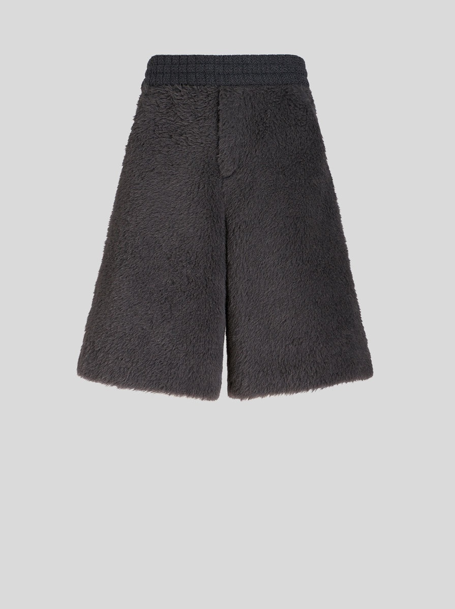 FUR-EFFECT BERMUDAS - 1