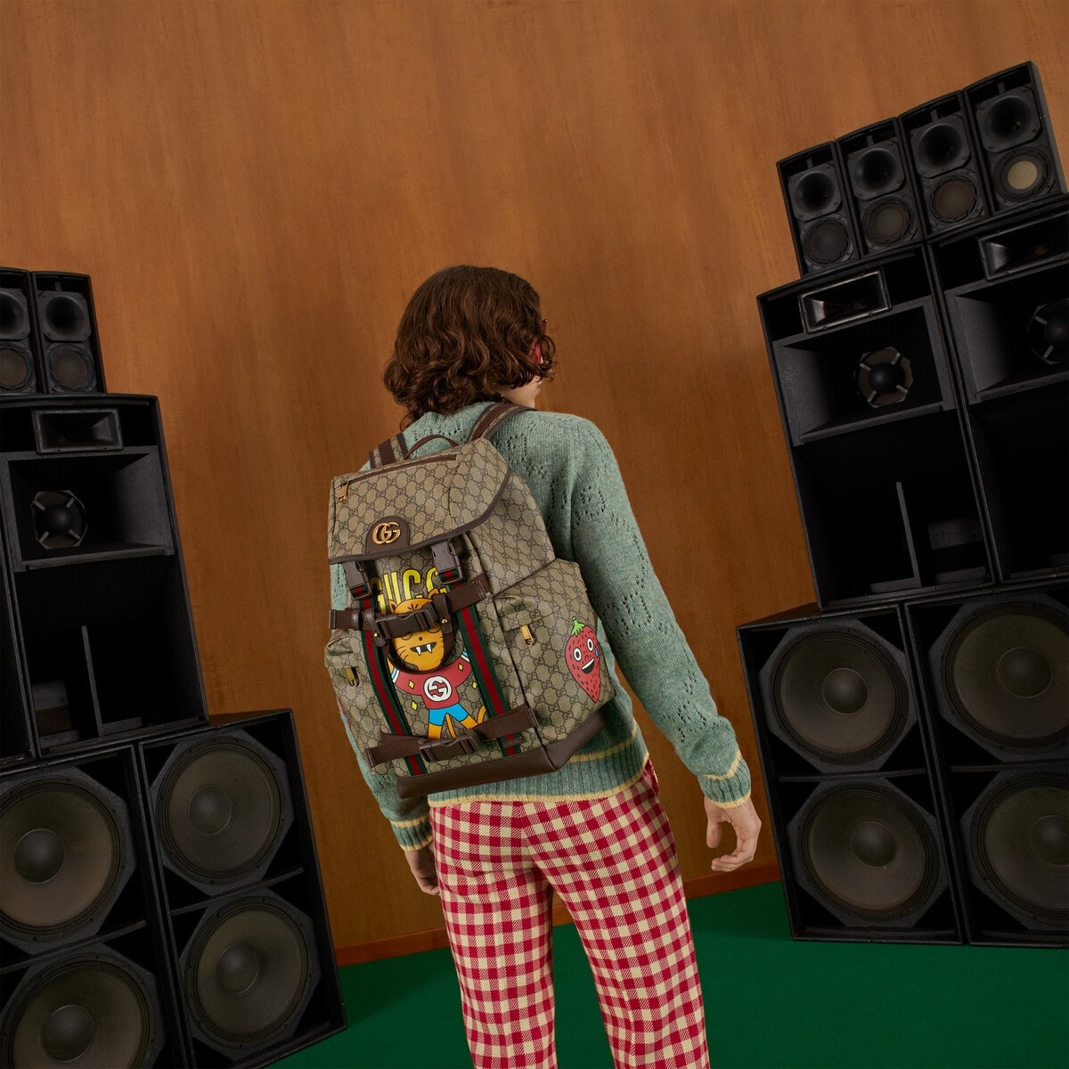 Gucci cat print skateboard backpack - 3