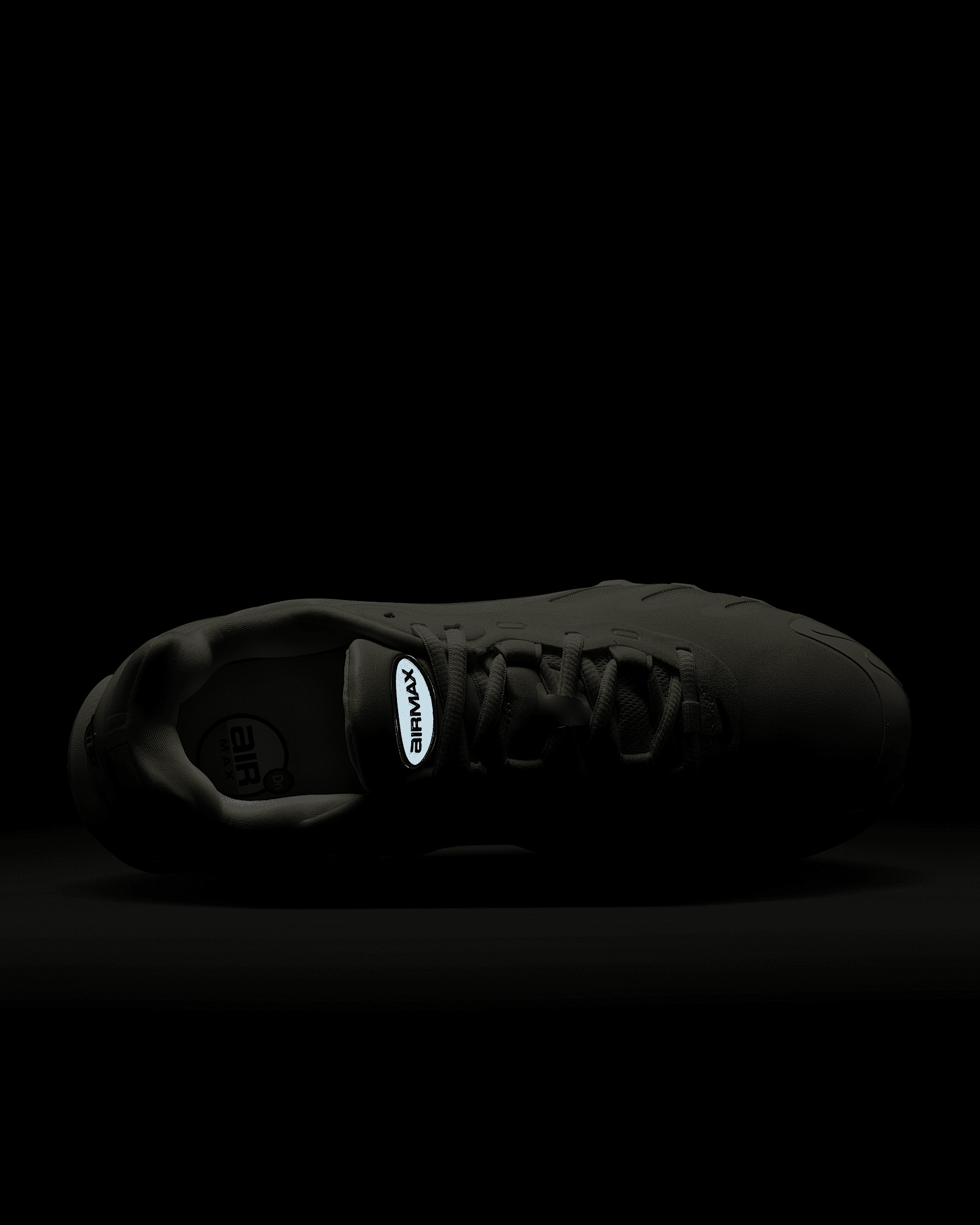 Nike Air Max Dn8 Women's Shoes - 9