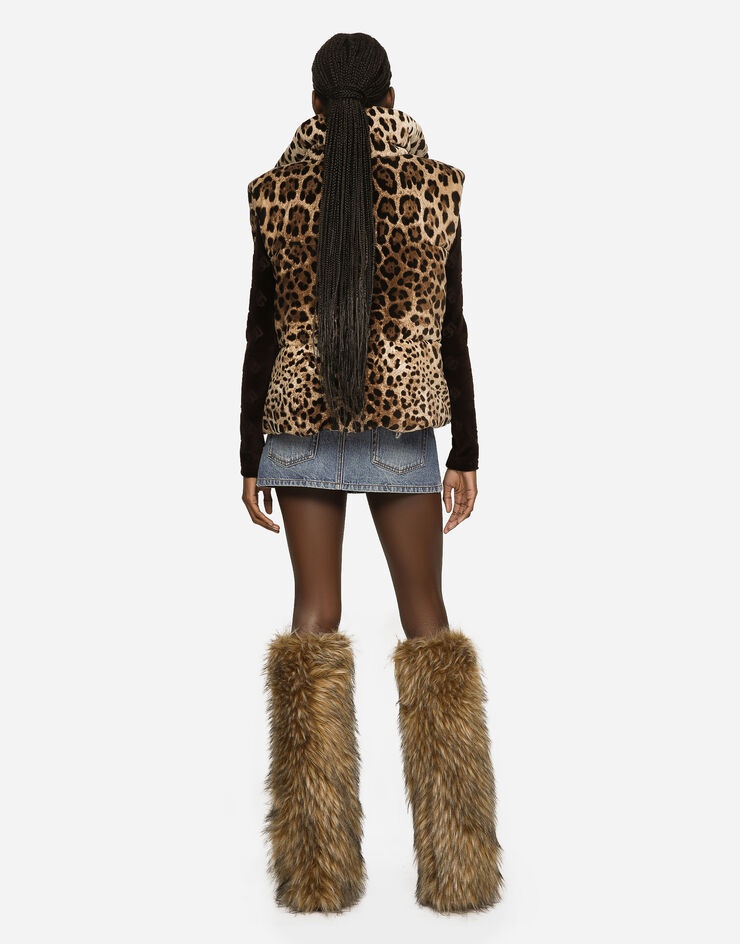 Sleeveless leopard-print jacket with logo tag - 3