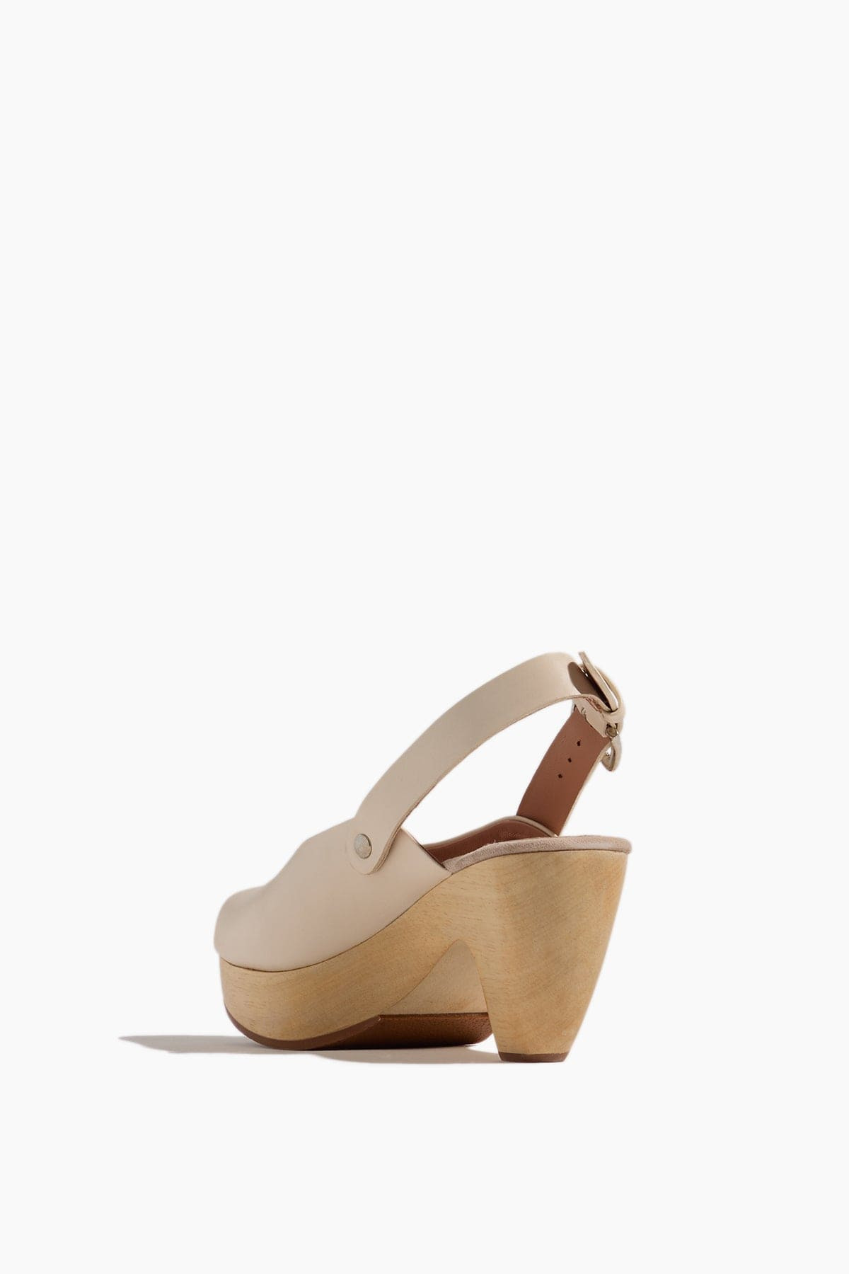 Myst Clog in Champagne - 3