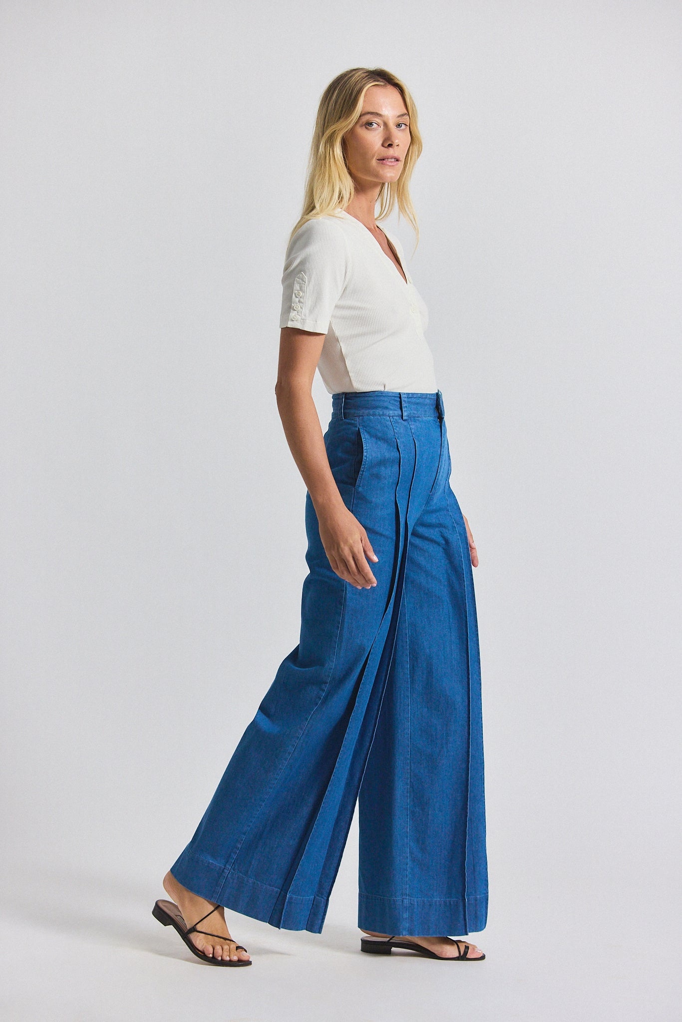 KATRINA CHAMBRAY WIDE LEG PLEATED TROUSER - 3