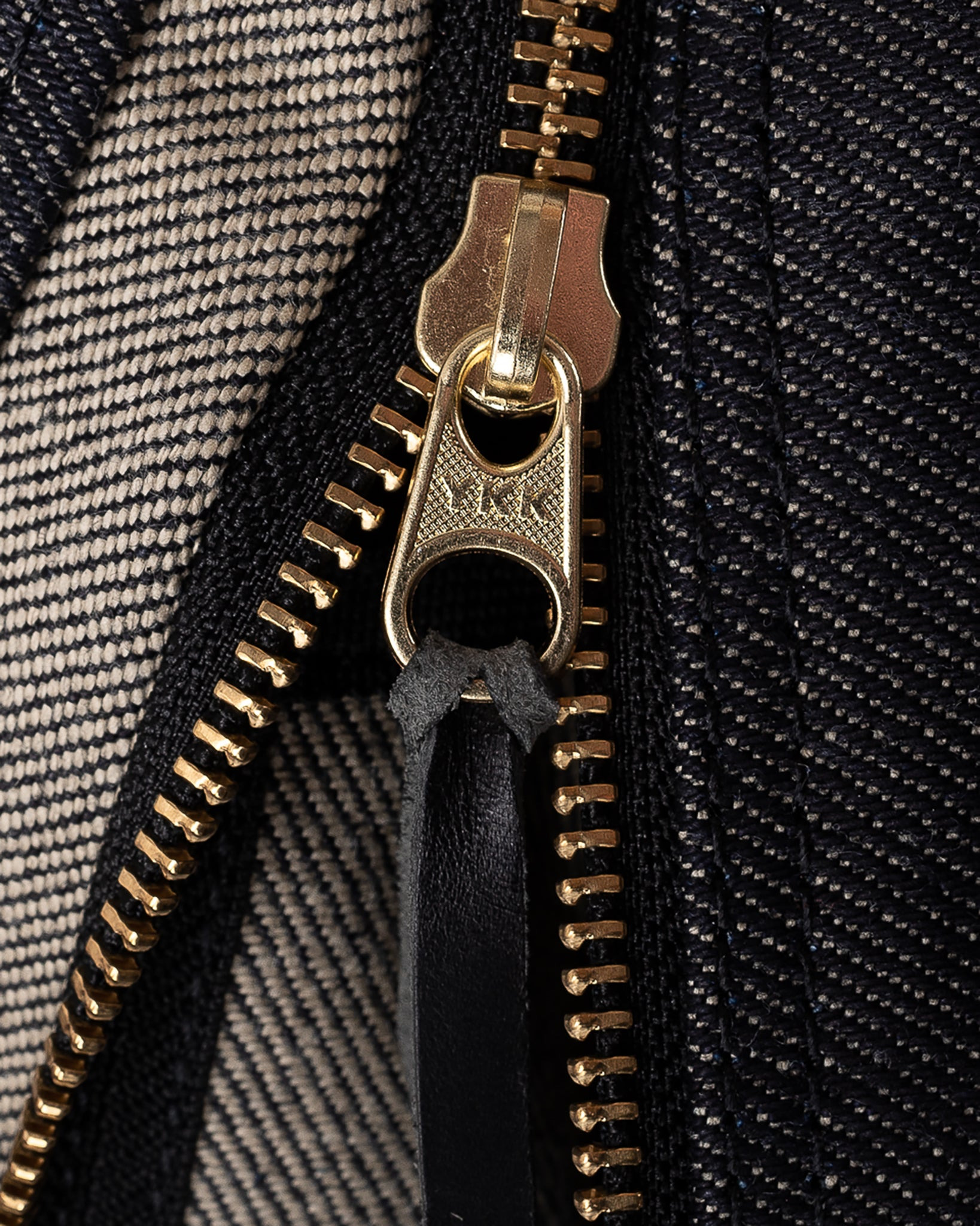 IHE-35-IND 21oz Selvedge Denim and Buttero Leather Holdall - Indigo - 14