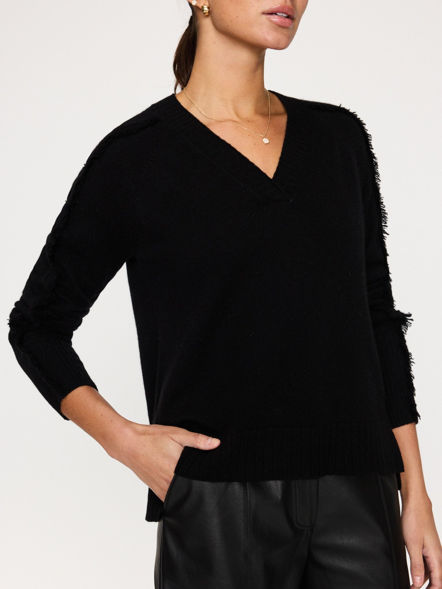The Jolie Fringe Vee - 4