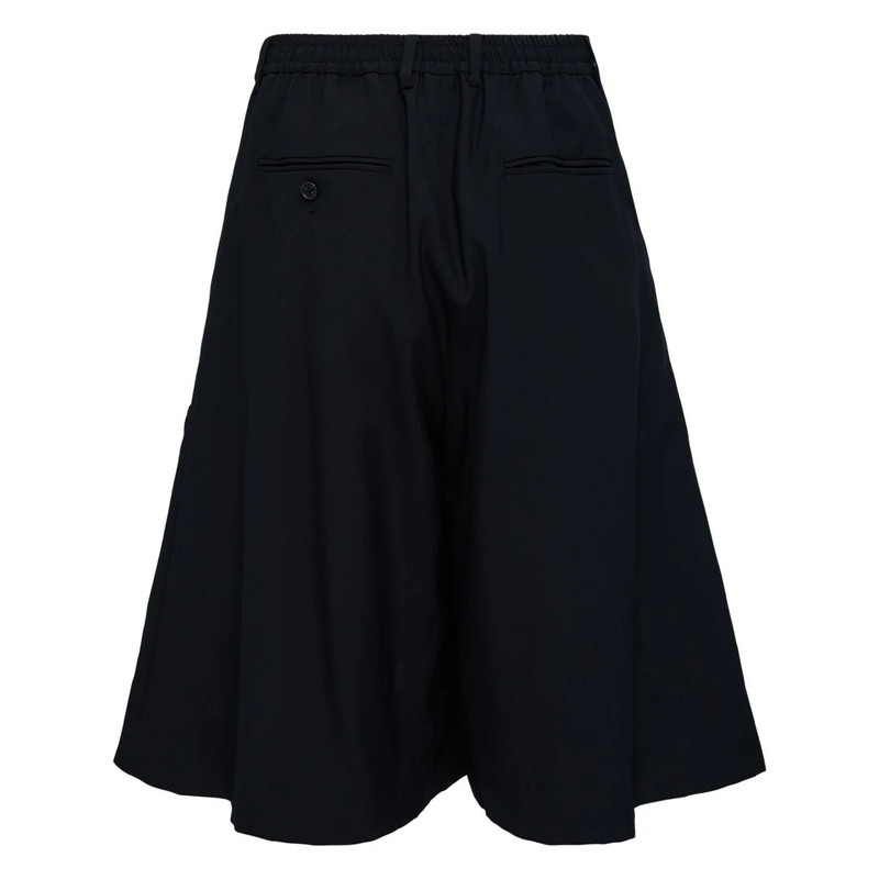 TAAKK Short Wrap Pants outlook