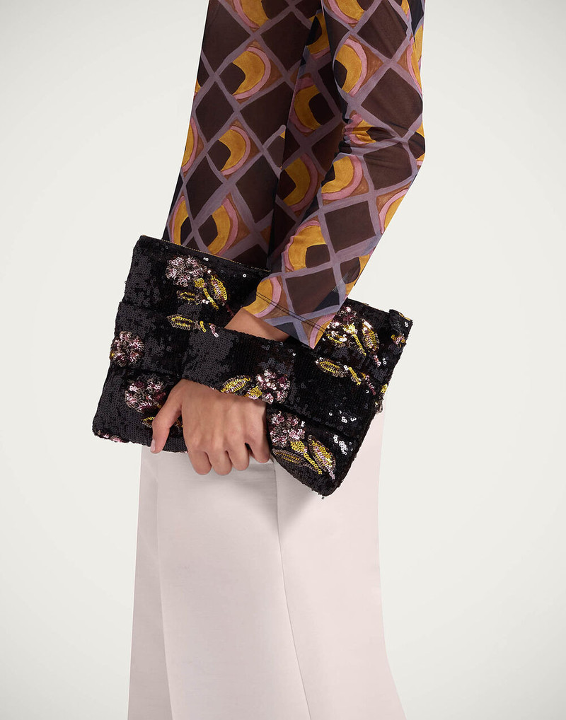 La DoubleJ Ruffle Pochette outlook