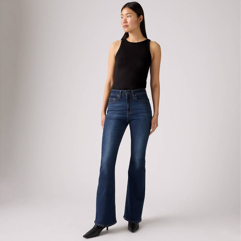 Levi's 726 HIGH-RISE FLARE WOMEN'S JEANS outlook