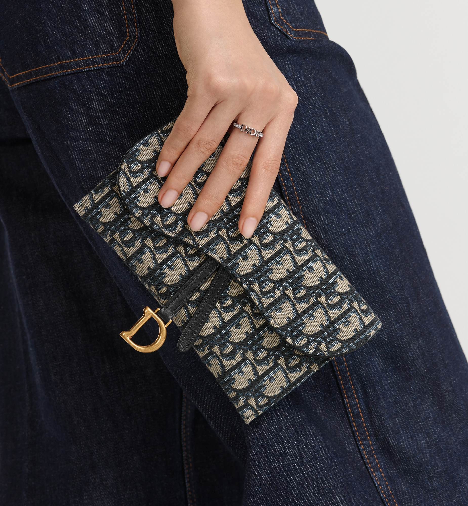 Saddle Wallet - 8