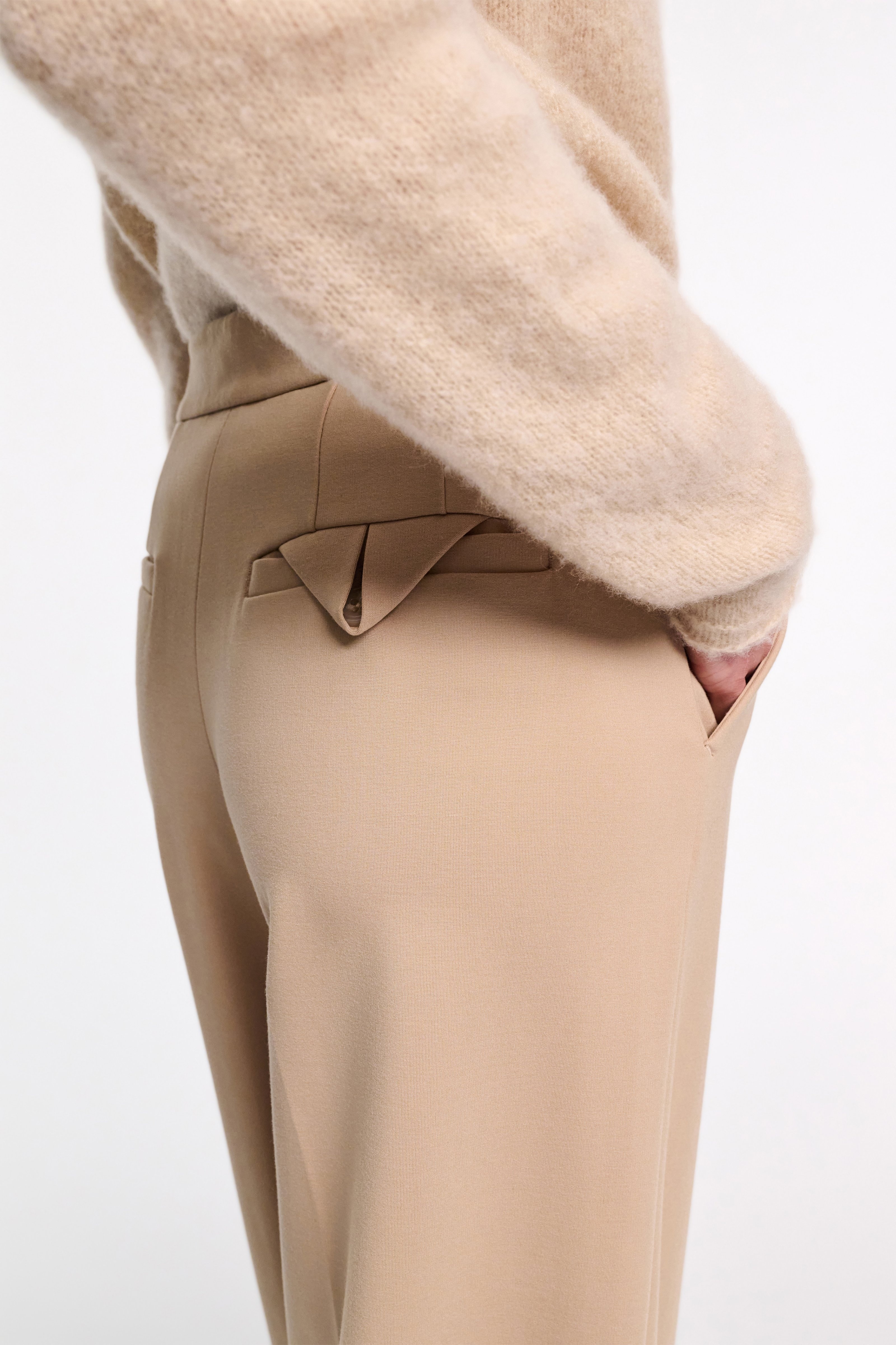 EMOTIONAL ESSENCE pants - 5